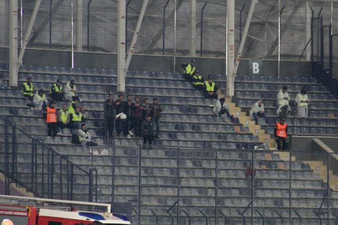 Osmanlıspor Boş Tribünlere Oynadı