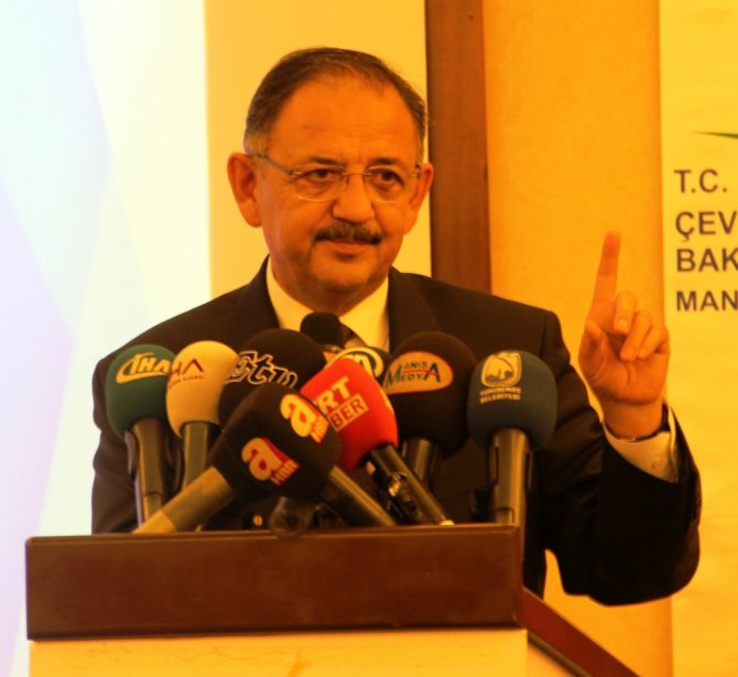 Belediye Başkanlarına Çağrı: Çiçekle, Böcekle Uğraşmayın