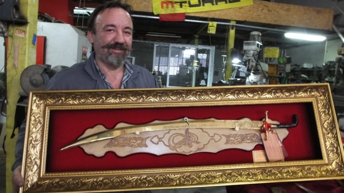 Kanuni’nin Kılıcını Erdoğan’a Hediye Etmek İstiyor