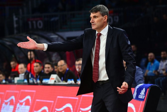 Anadolu Efes Yine Kaybetti