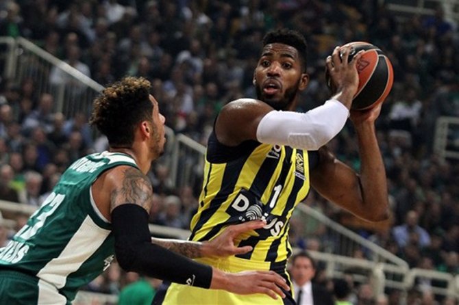 Fenerbahçe Son Saniyede Yıkıldı