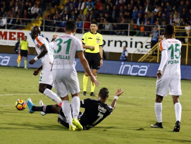 Negredo Attı, Beşiktaş Kazandı