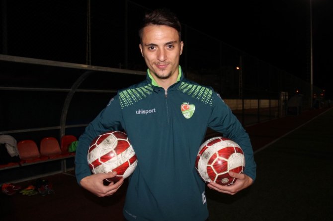 Suriyeli Futbolcu Kayseri’de Gol Kralı Olma Yolunda