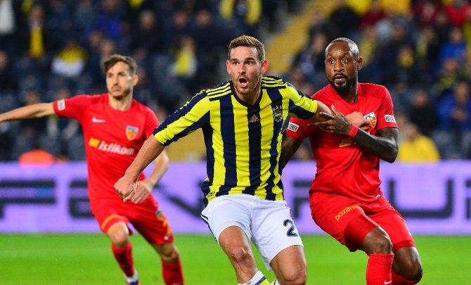 Fenerbahçe Fırsat Tepti