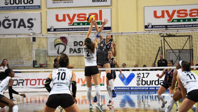Halkbank, Çanakkale Belediyespor’u 3-1 Yendi