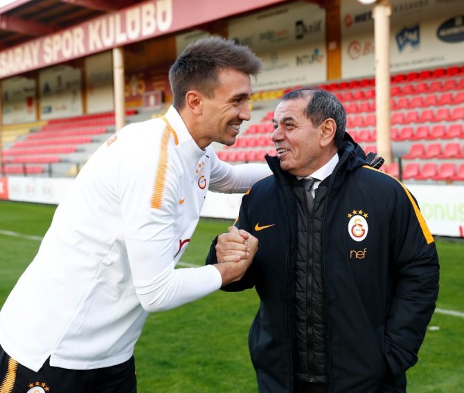 Dursun Özbek’ten Sürpriz Ziyaret