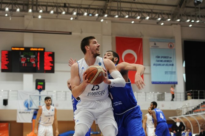 İstanbul Bbsk, Gürcistan Ekibini Farklı Yendi