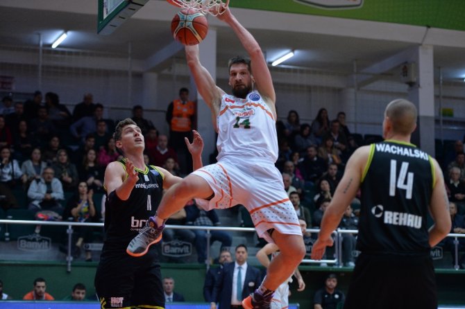 Banvit, Alman Ekibi Mağlup Etti