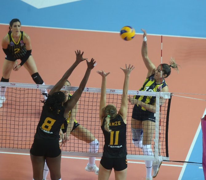 Fenerbahçe 5’te 5 Yaptı