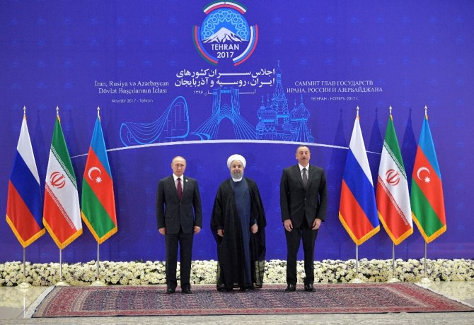 Tahran’da Üçlü Zirve