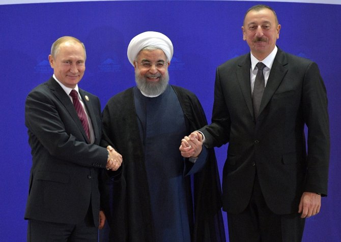 Tahran’da Üçlü Zirve