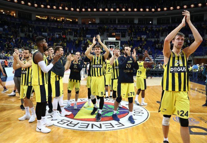 Fenerbahçe’den Farklı Galibiyet