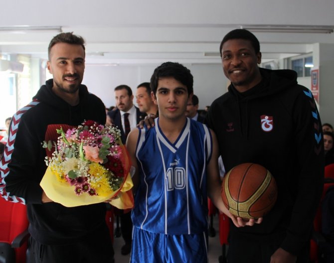 Trabzonspor Basketbol’un Sosyal Projeleri Devam Ediyor