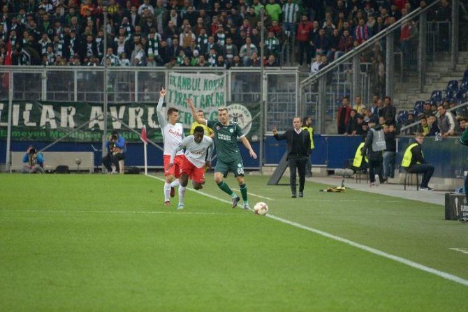 Atiker Konysapor, Salzburg İle Golsüz Berabere Kaldı