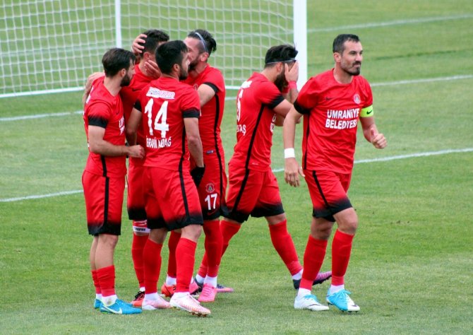 Ümraniye Evinde Tek Golle Kazandı