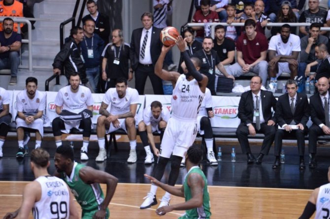Beşiktaş, Baçka’yı Uzatmalarda Geçti