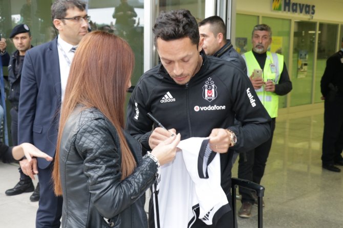 Beşiktaş İzmir’de