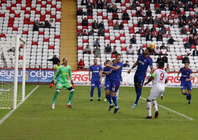 Eto’o Attı, Antalya Kazandı