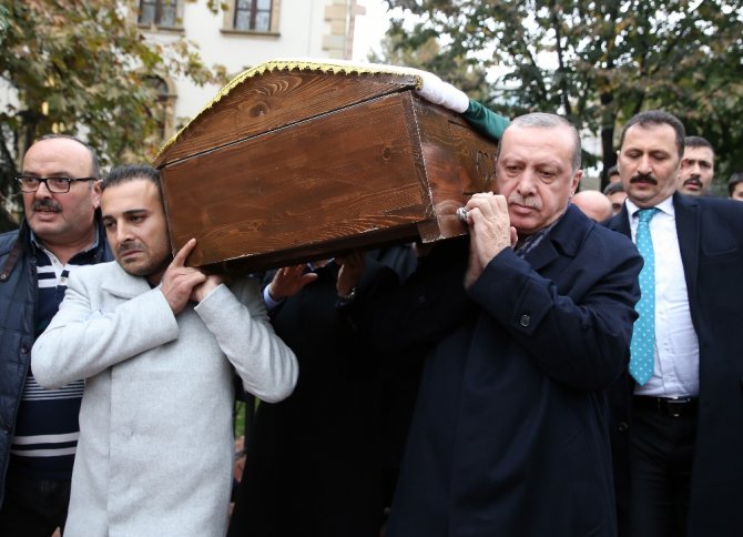 Cumhurbaşkanı Erdoğan’dan Sınıf Arkadaşına Son Görev