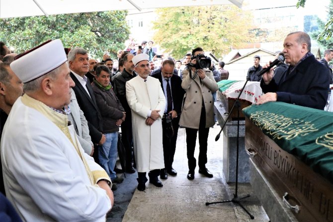 Cumhurbaşkanı Erdoğan’dan Sınıf Arkadaşına Son Görev