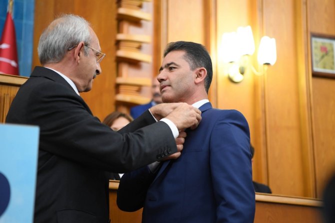 Ordudan Atılan O Yarbay Chp’ye Üye Oldu