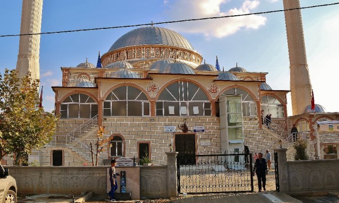 Engelliler İçin Camilere Asansör