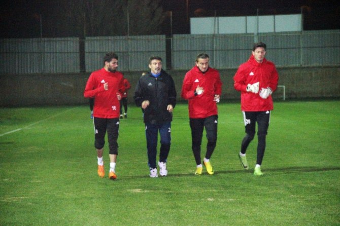Elazığspor’da Kalpar İlk Antrenmanına Çıktı