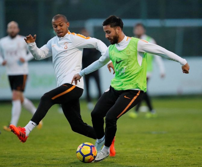 Galatasaray 7 Eksikle Çalıştı