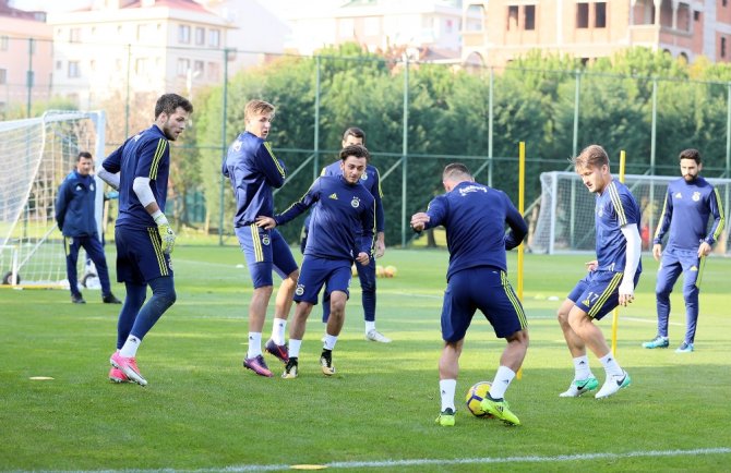 Fenerbahçe, Sivasspor Maçı Hazırlıklarını Sürdürdü