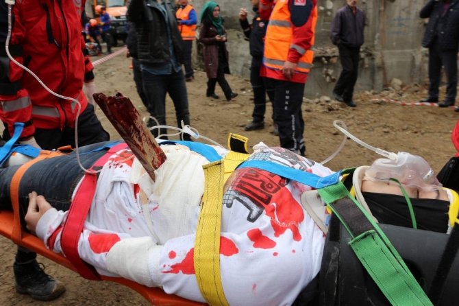 Trabzon’da Umke’den Deprem Ve Kimyasal Saldırı Tatbikatı