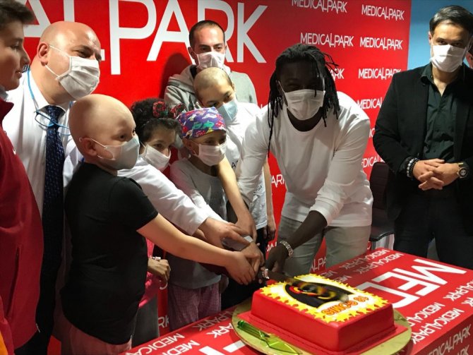 Gomis’ten Kanser Hastası Çocuklara Anlamlı Destek