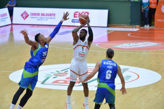 Banvit Tofaş’a Boyun Eğdi