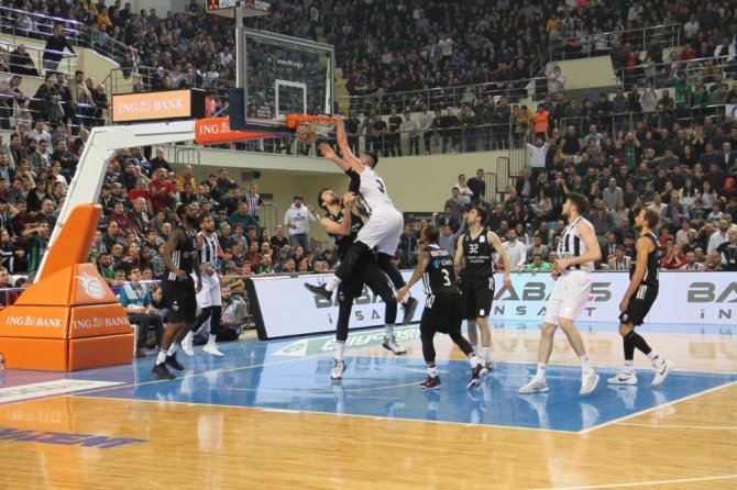 Beşiktaş Sakarya’da Kazandı