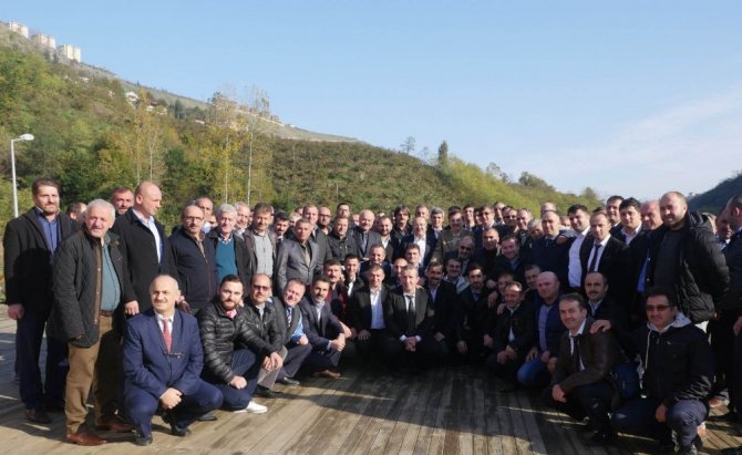 Gümrükçüoğlu, Ulaşım Dairesi Çalışanlarıyla Bir Araya Geldi