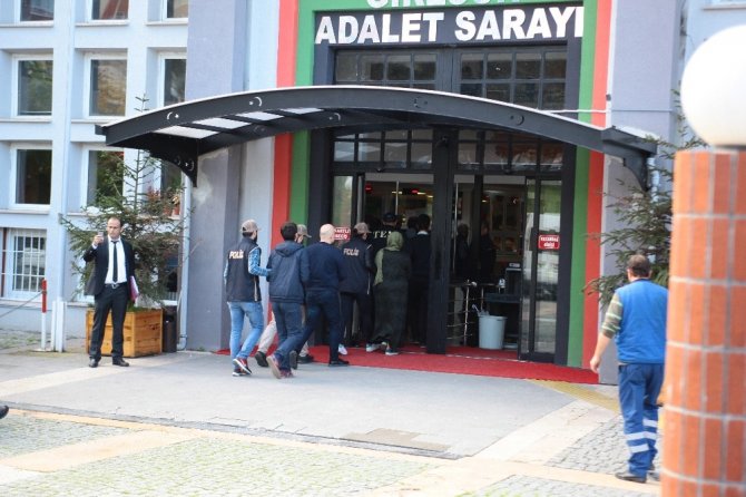Giresun’da ’Bylock’ Kullandığı Belirlenen 10 Şüpheli Adliyeye Sevk Edildi