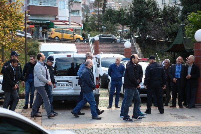 Giresun’da ’Bylock’ Kullandığı Belirlenen 10 Şüpheli Adliyeye Sevk Edildi