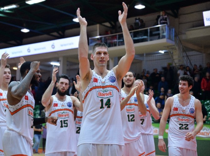 Banvit Sahasında Kazandı