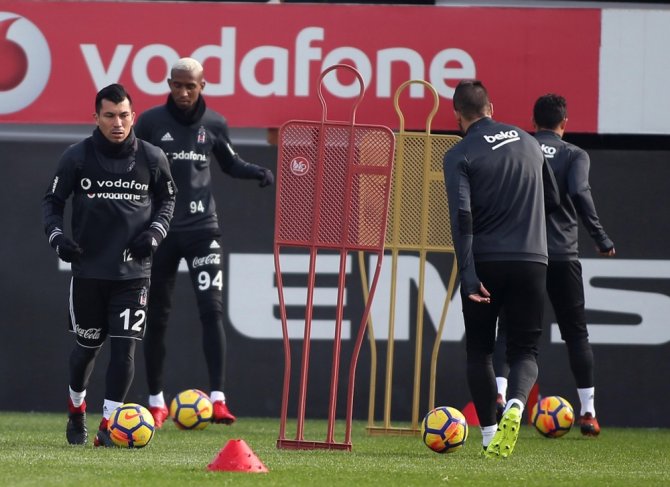 Beşiktaş Kondisyon Ve Taktik Çalıştı