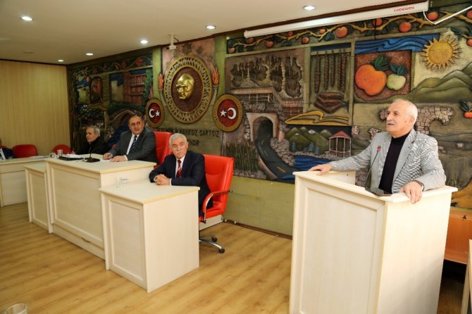 Gümüşhane’nin Muhtarları Özel İdare’nin Kapatılmasına Karşı Çıktı