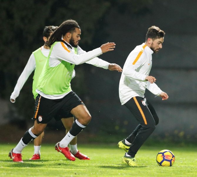 Galatasaray, Medipol Başakşehir Mesaisini Sürdürdü