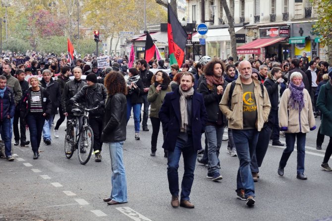 Macron’un Reformlarına Karşı Yürüdüler