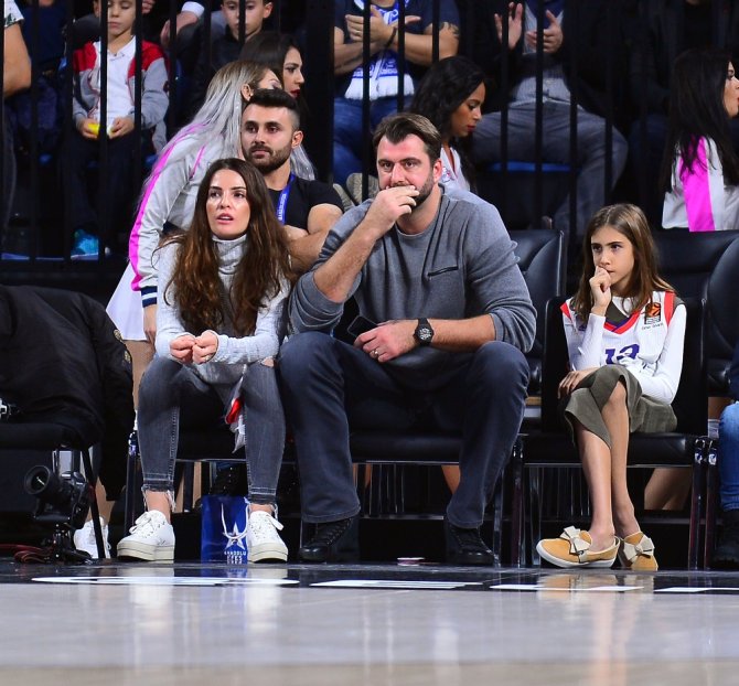 Mehmet Okur’a Plaket Verildi