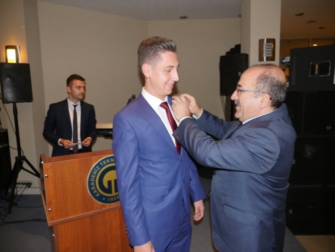 Trabzon’da İl Hakemliğine Terfi Eden 30 Hakeme Kokartları Verildi