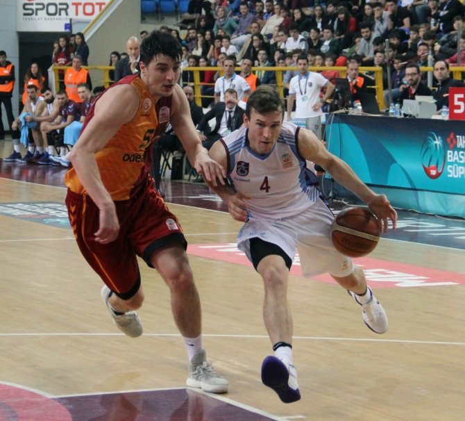 Trabzonspor’dan Galatasaray’a Fark