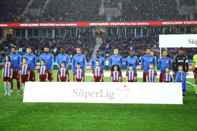 Süper Lig: Trabzonspor: 2 - Osmanlıspor: 2 (İlk Yarı)