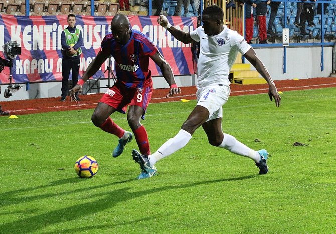 İlk Yarıda Gol Yok