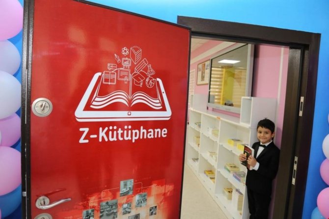 Hopa’da ’Z-kütüphane İle Özel Eğitim Sınıfı’ Hizmete Açıldı