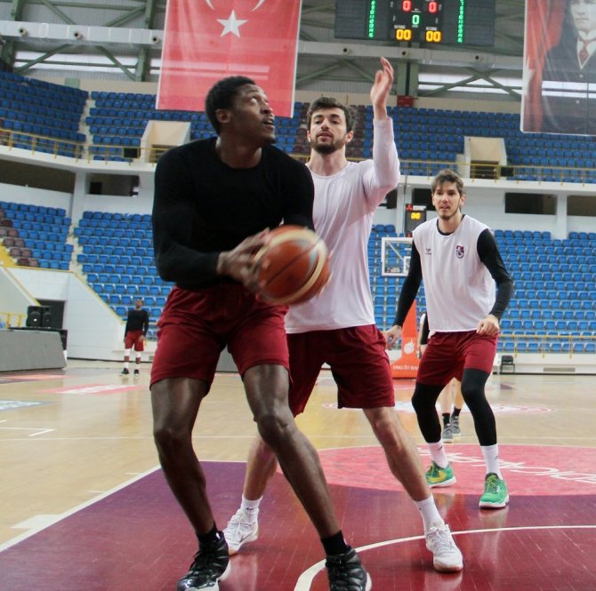 Trabzonspor Basketbol, Pınar Karşıyaka Hazırlıklarını Sürdürüyor