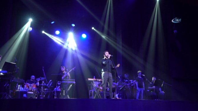 Mustafa Ceceli Moskova’da Konser Verdi