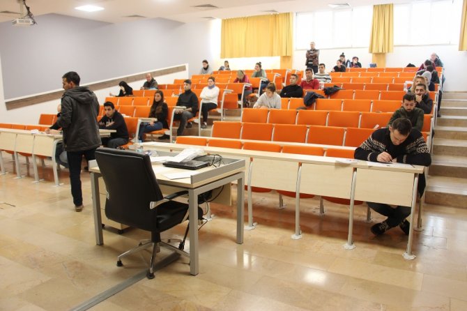 Açıköğretimde Ara Sınavlar Başladı